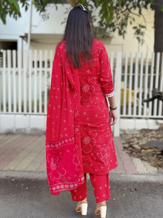 Aaghnya Women Viscose Rayon Kurta & Trousers With Dupatta