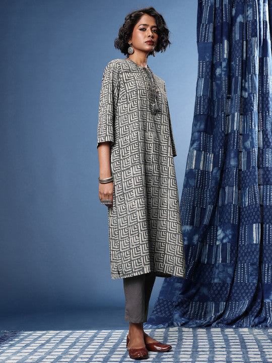 Taavi Printed Tie-Up Neck Kashish Indigo Kurta with Trouser & Dupatta