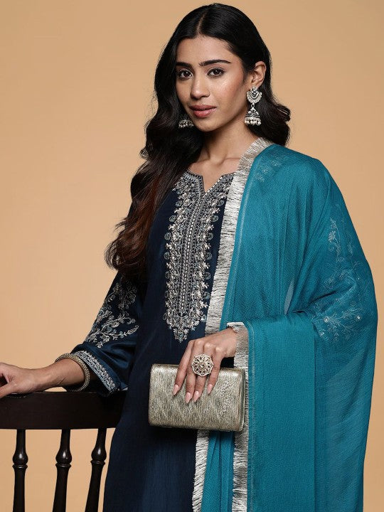 House of Pataudi Embroidered Kurta