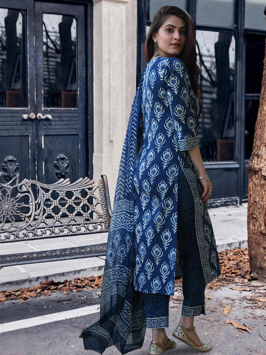 Ethnic basket Women Navy Blue Cotton Blend Kurta Sets With Dupatta