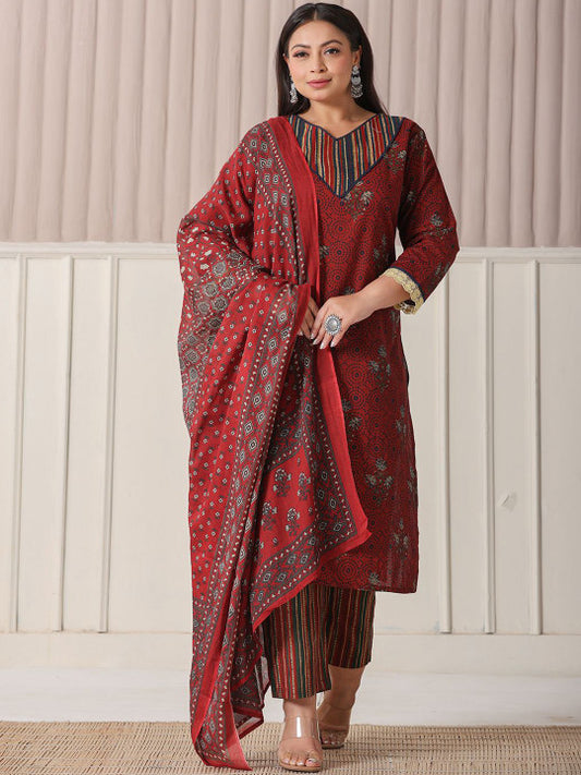Yufta Plus Size Floral Printed Pure Cotton Straight Kurta With Trousers & Dupatta