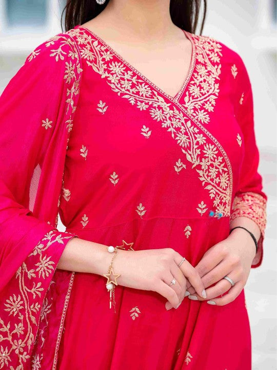 Aralia Women Floral Embroidered Kurta with Trousers & Dupatta