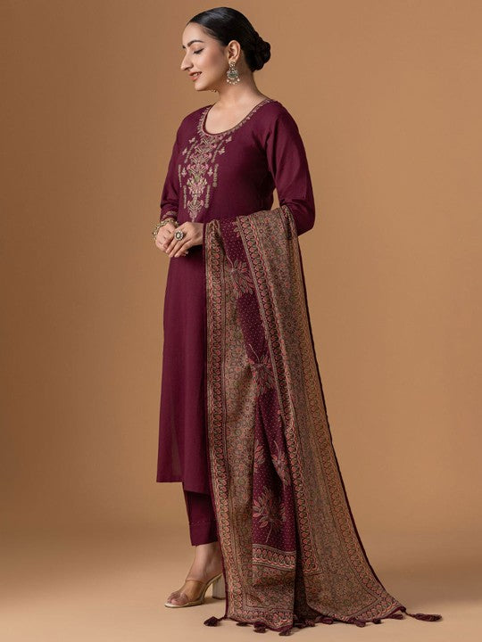 WOMEN PLUS Floral Yoke Design Thread Work Pure Cotton Kurta With Trousers & Dupatta