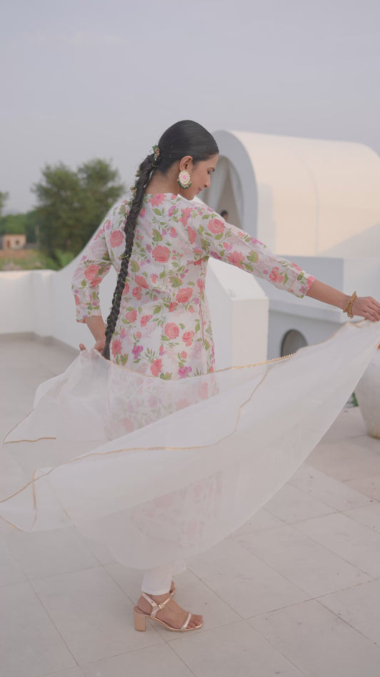 Chanderi Floral Flared Off White Kurta