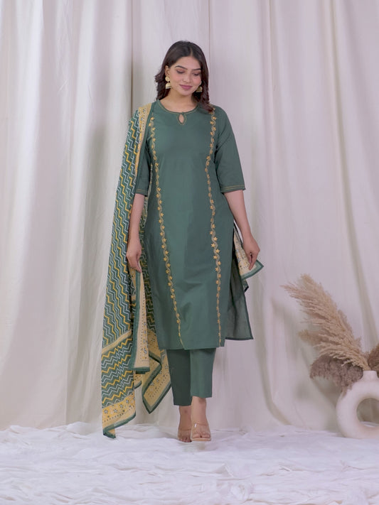 Embroidered Soft Cotton Solid Straight Green Kurta