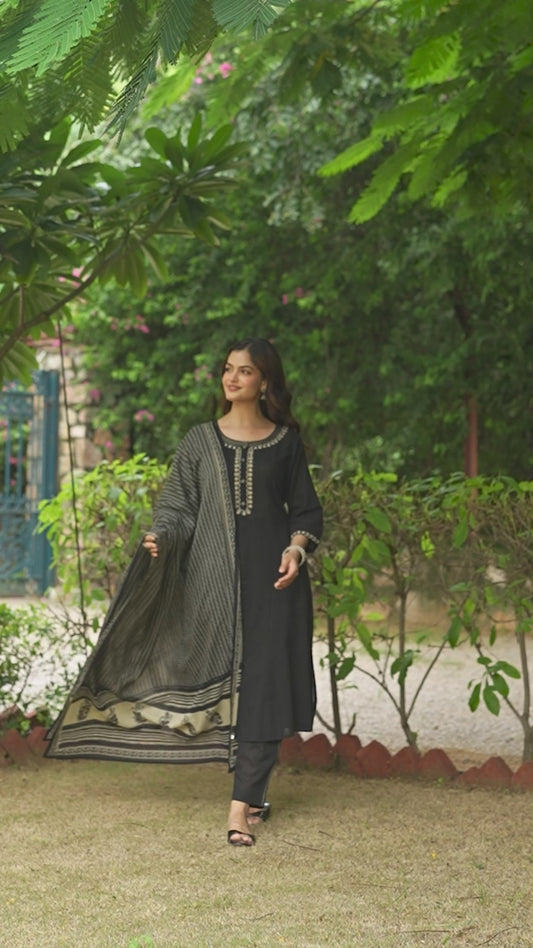Embroidered Linen Cotton Solid Flared Black Kurta