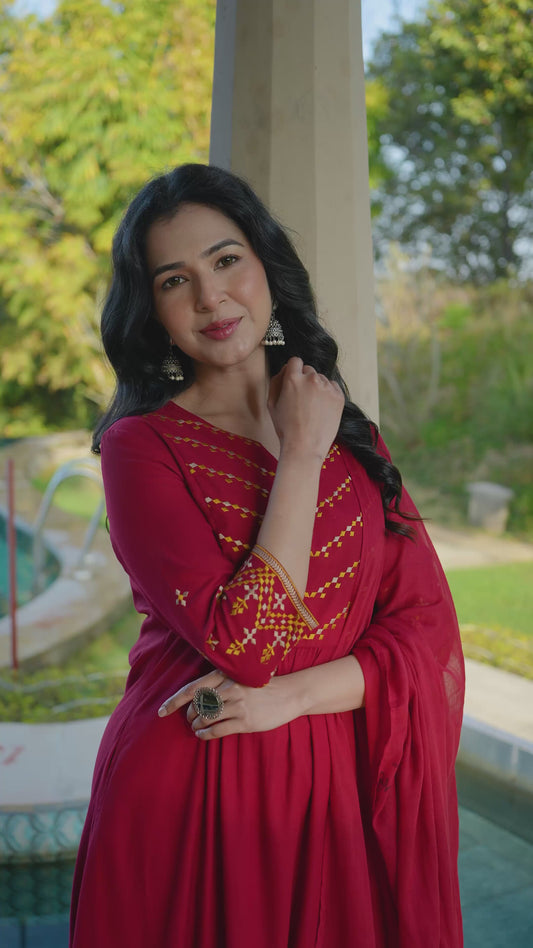 Embroidered Viscose Solid Flared Maroon Kurta
