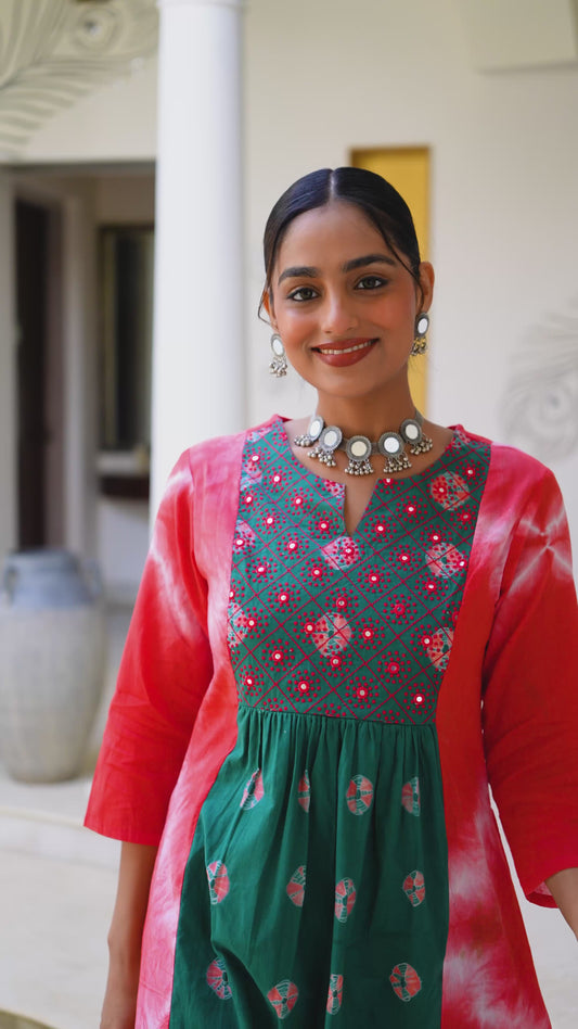 Soft Cotton Tie-Dye Panelled Red Kurta