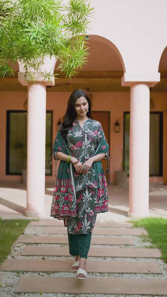 Soft Cotton Foliage Straight Green Kurta