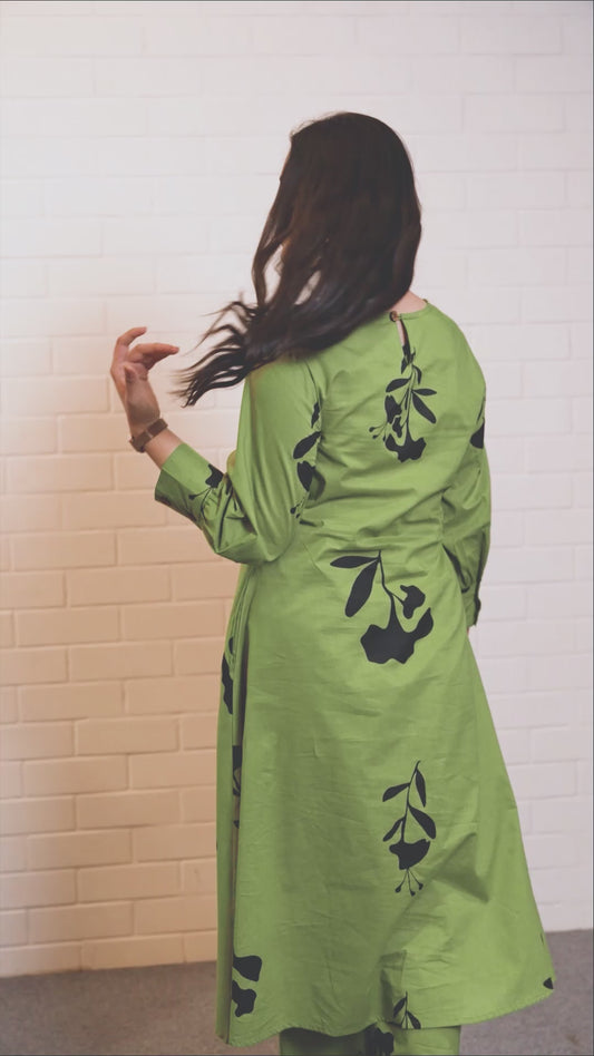 Soft Cotton Floral Straight Green Kurta