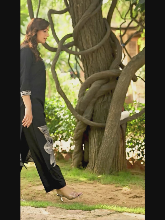Embroidered Soft cotton Placement Print Straight Black Kurta