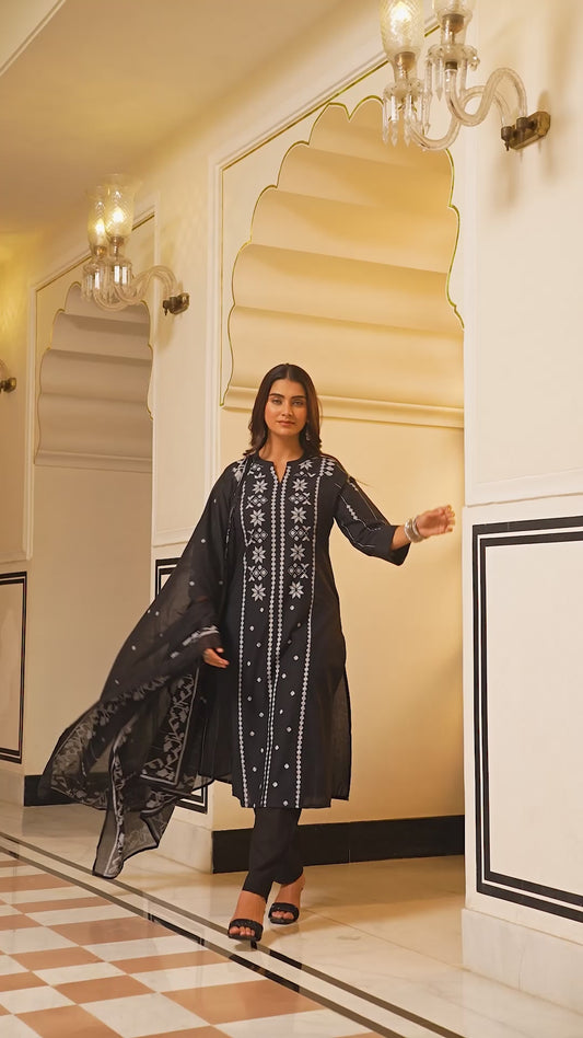 Soft Cotton Geometric Straight Black Kurta
