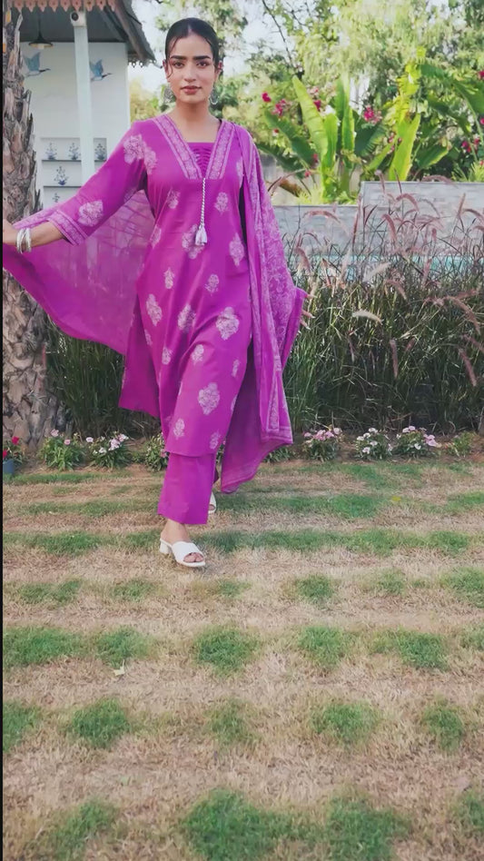 Soft cotton Floral Straight Purple Kurta