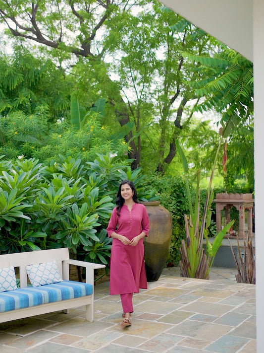 Linen Cotton Solid Straight Purple Kurta