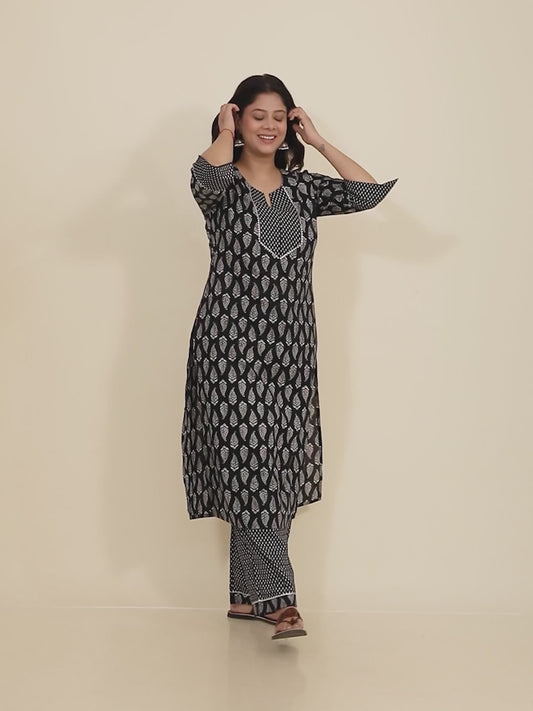 Soft Cotton Paisley Kurta