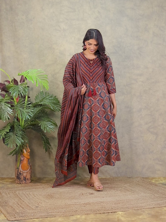 Soft Cotton Geometric Rust Kurta