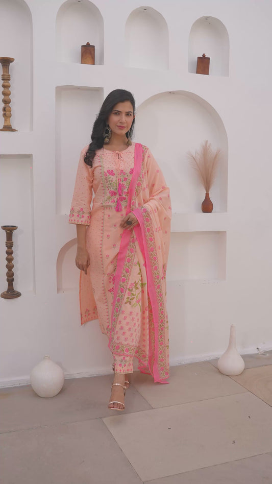 Embroidered Soft Cotton Floral Straight Peach Kurta