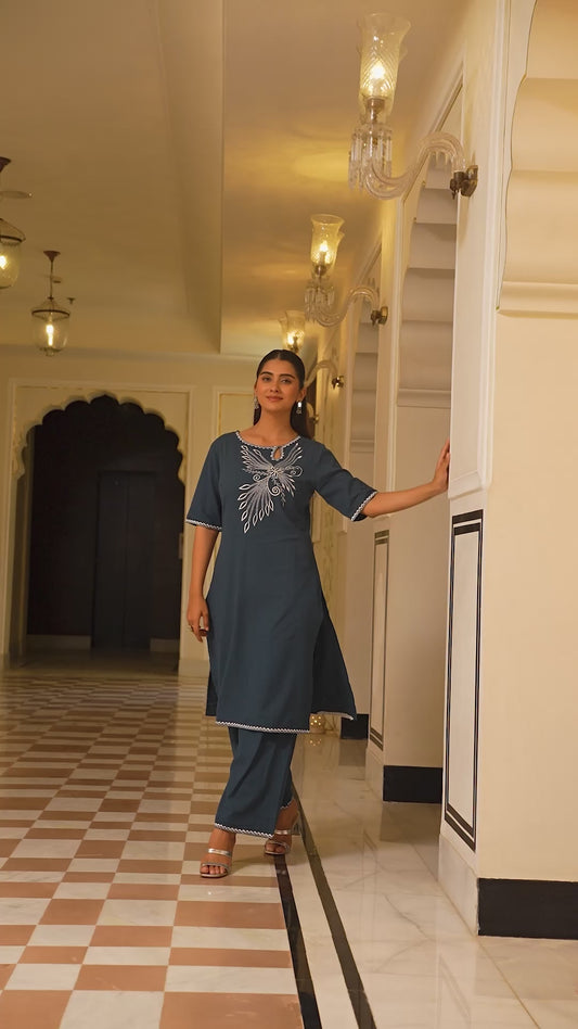 Embroidered Linen Cotton Solid Straight Blue Kurta
