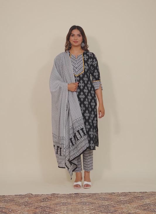 Soft Cotton Geometric Kurta