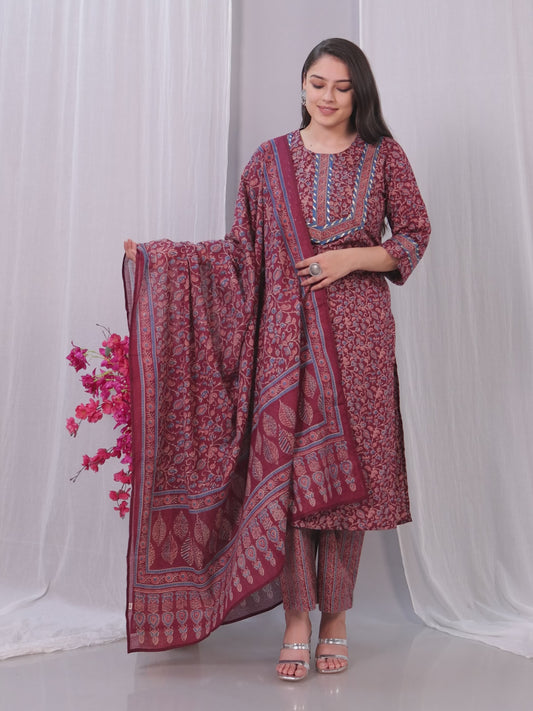 Soft Cotton Floral Straight Maroon Kurta