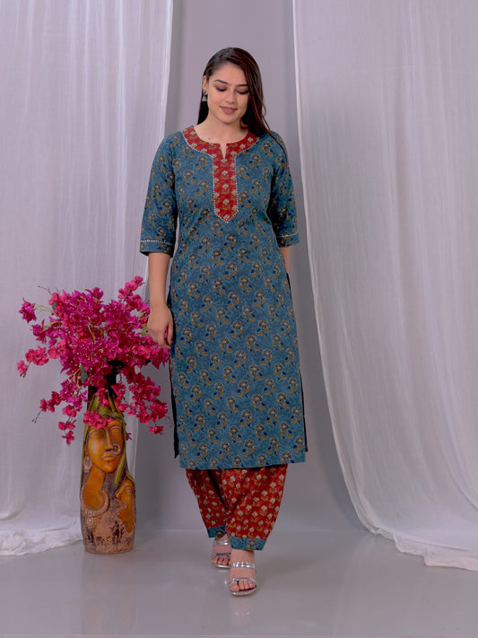 Embroidered Soft Cotton Floral Straight Turquoise Kurta