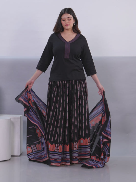 Embroidered Soft Cotton Solid Straight Black Kurta