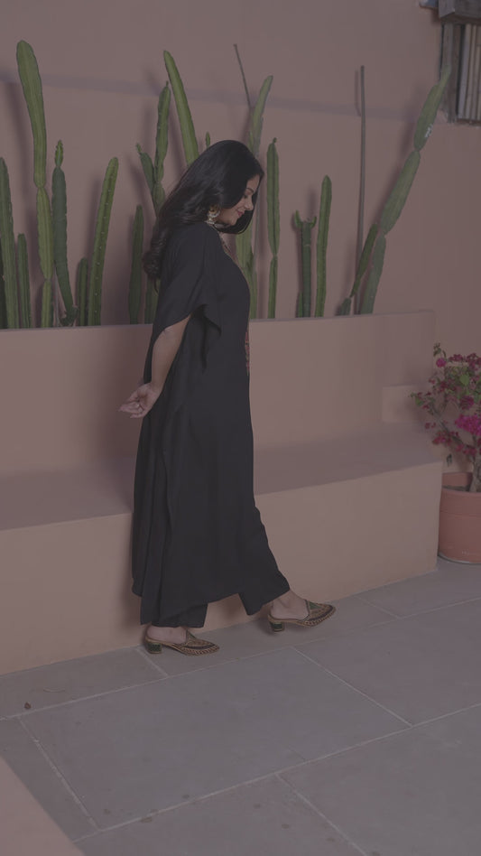Embroidered Viscose Solid Kaftan Black Kurta