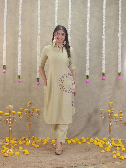 Embroidered Vertigan Solid Pathani Green Kurta