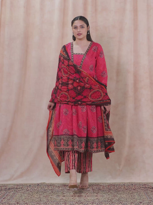 Soft Cotton Geometric Anarkali Pink Kurta