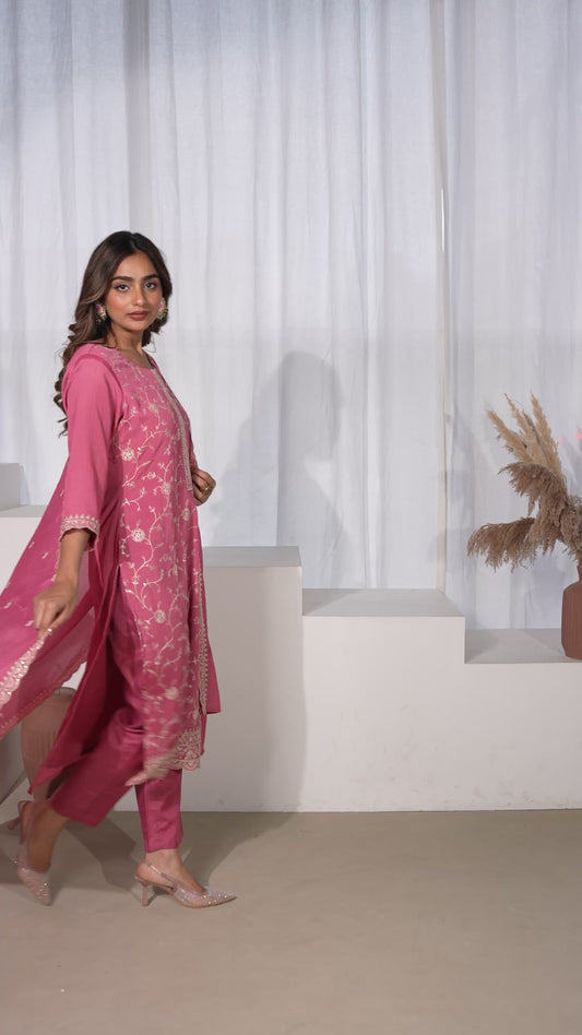 Embroidered Chiffon Solid Straight Dusty Pink Kurta