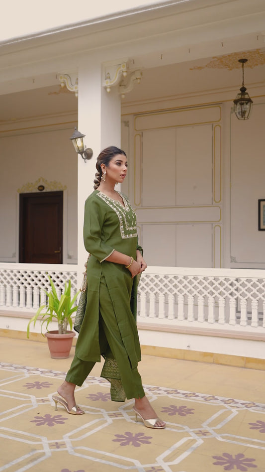 Embroidered Roman Silk Solid Green Kurta