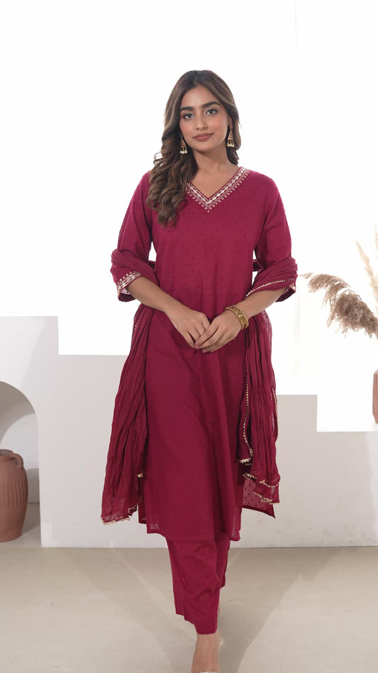 Embroidered Cotton Dobby Solid Straight Maroon Kurta