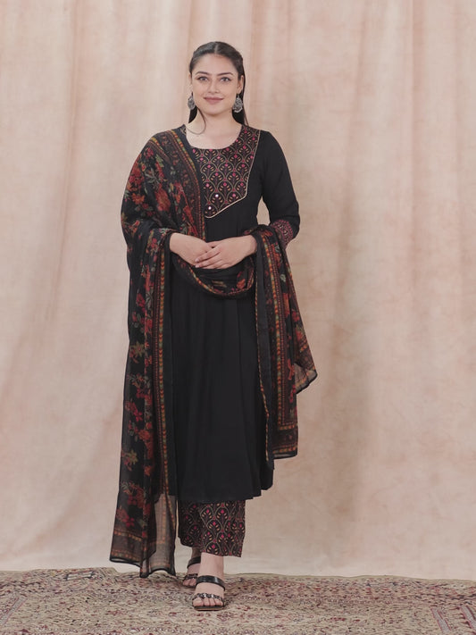 Viscose Solid Anarkali Black Kurta
