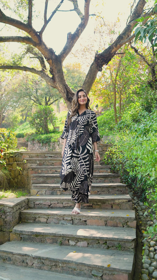 Viscose Foliage A-line Black Kurta