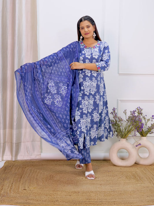 Embroidered Kantha Cotton Floral A-line Blue Kurta