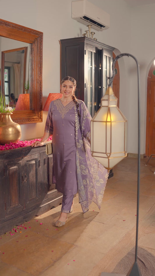 Embroidered Blended Silk Straight Purple Kurta