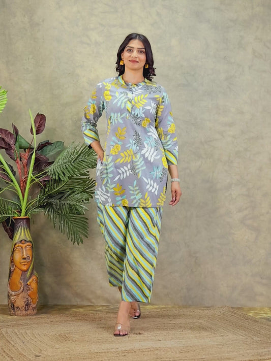 Soft Cotton Foliage Straight Grey Kurta