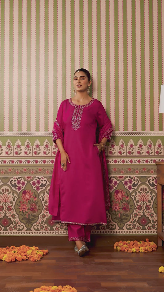 Embroidered Chanderi Solid Straight Fuchsia Kurta