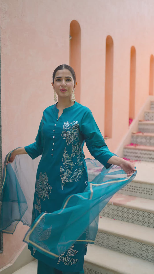 Chanderi Placement Print Straight Teal Kurta