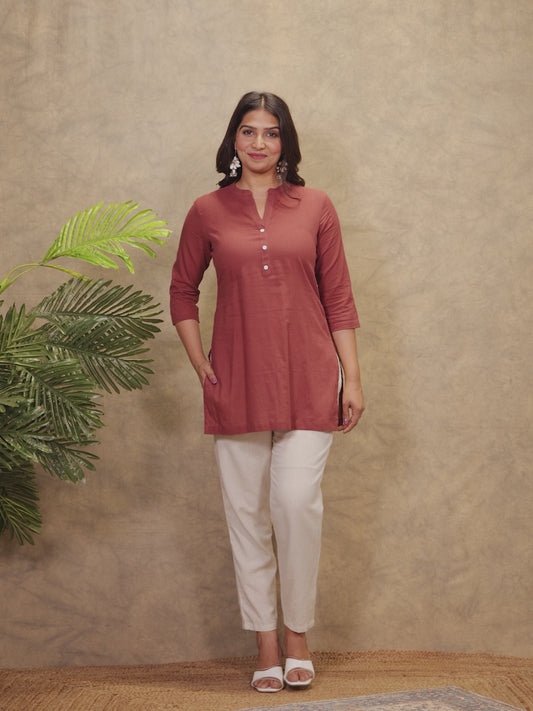 Natural Cotton Solid Straight Maroon Kurta