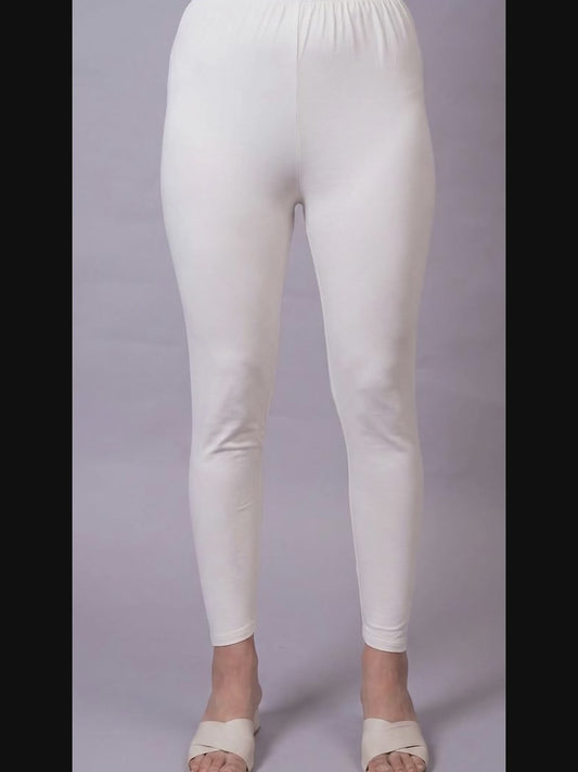 Knit Solid Off White Leggings