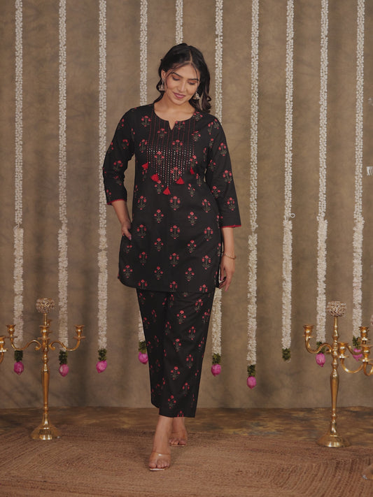 Embroidered Soft Cotton Block Print Straight Black Kurta