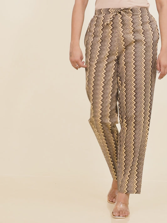 Soft Cotton Geometric Pant