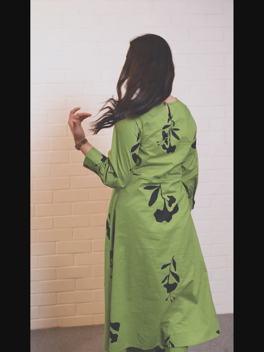 Soft Cotton Floral Straight Green Kurta
