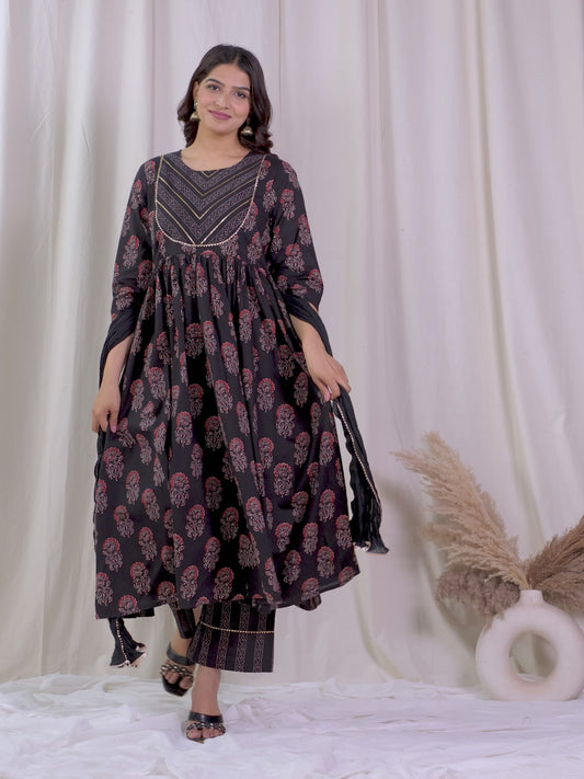 Embroidered Soft Cotton Floral Gathered Brown Kurta