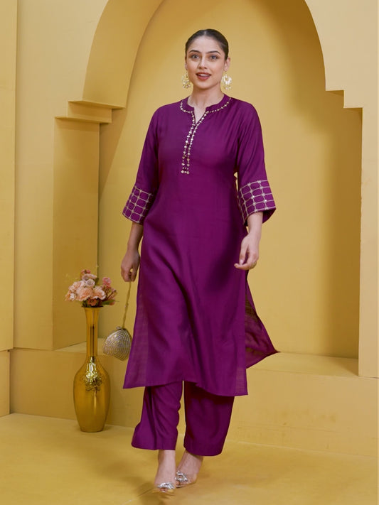 Embroidered Blended Silk Solid Straight Purple Kurta