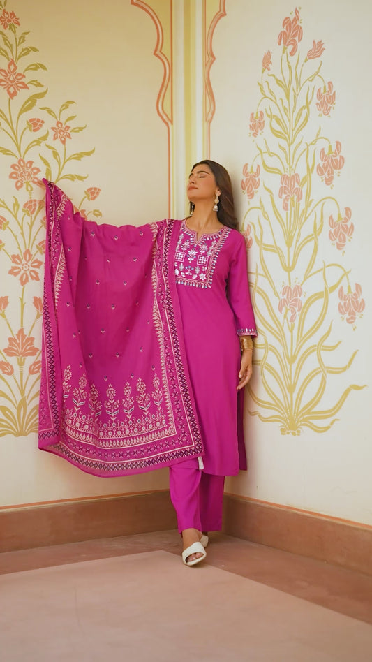Embroidered Viscose Solid Straight Pink Kurta