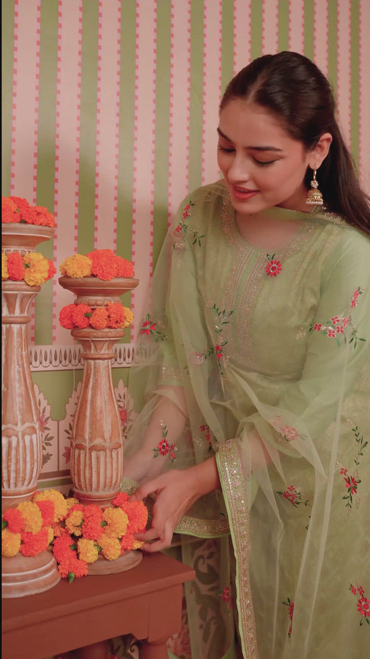 Embroidered Silk Jacquard Solid Mint Straight Green Kurta