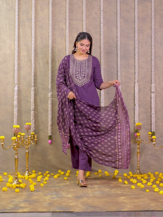 Embroidered Linen Cotton Solid Straight Purple Kurta