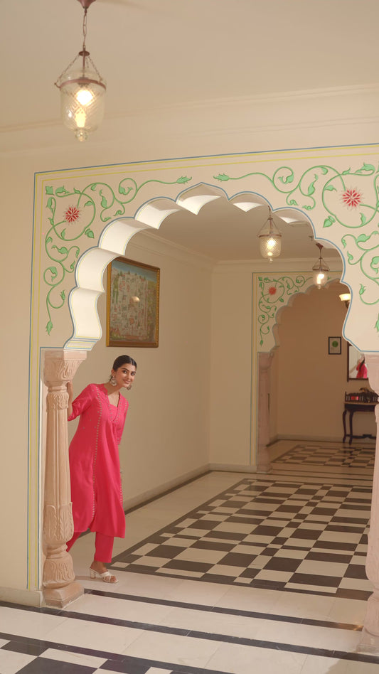 Embroidered Linen Cotton Solid A-line Pink Kurta